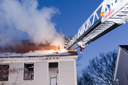Buffalo Grove house fire 2-3-11 Chestnut Terrace